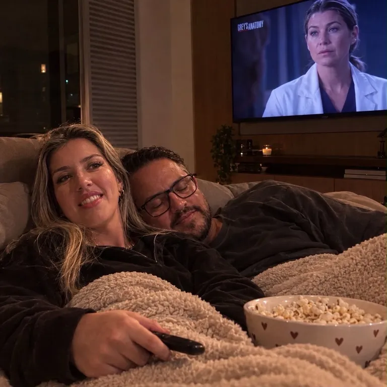 NETFLIX PARA A NOIVA MARATONAR GREY’S